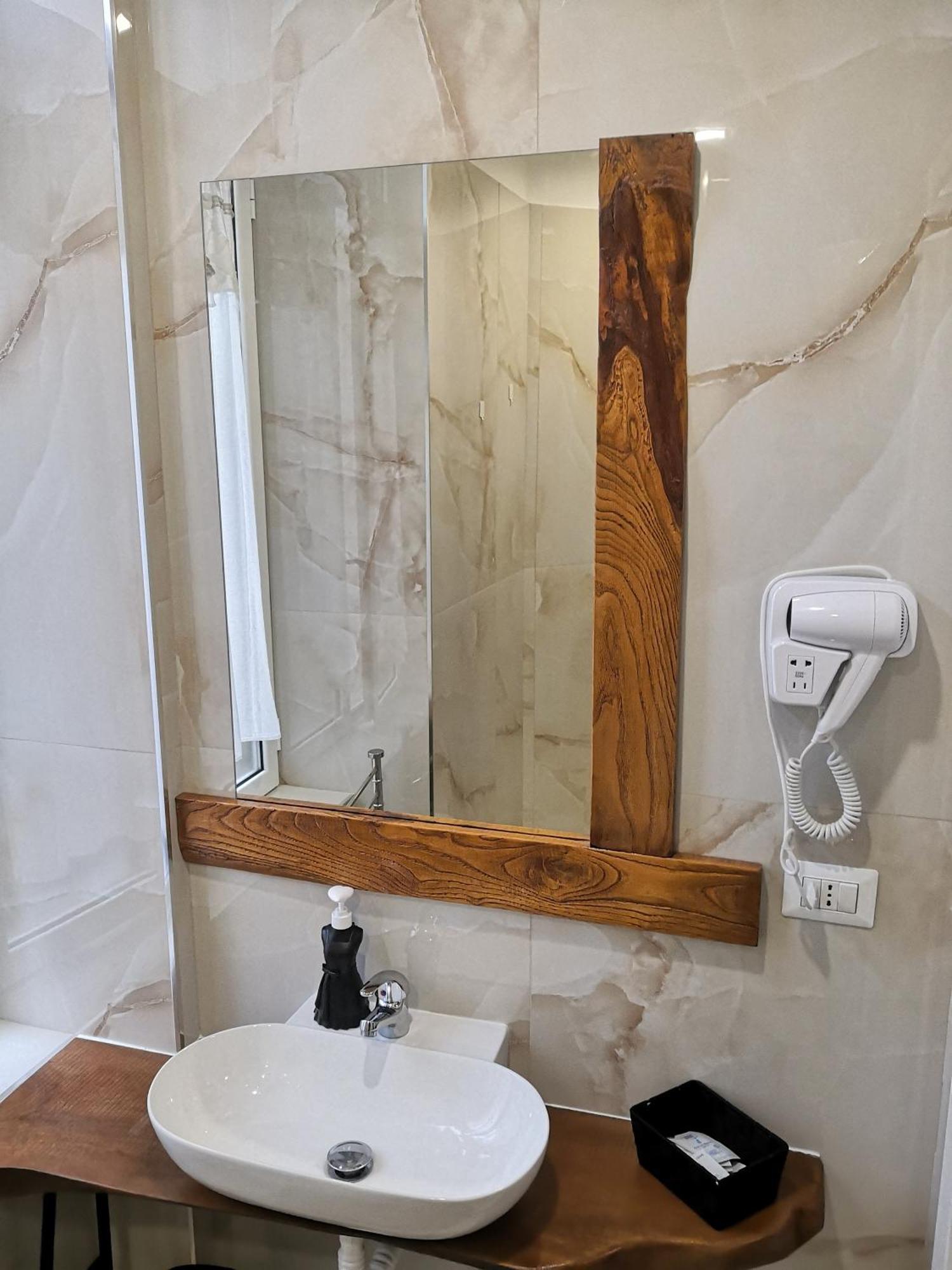 Il Centro Guest House Neapol Pokoj fotografie